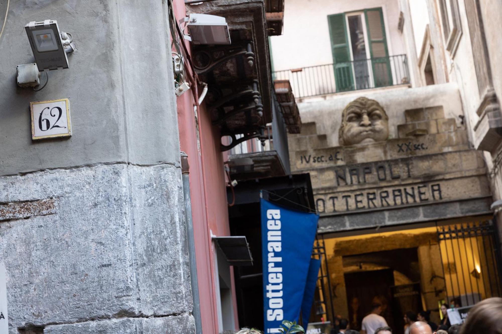 The Heart Guest House Napoli Dış mekan fotoğraf