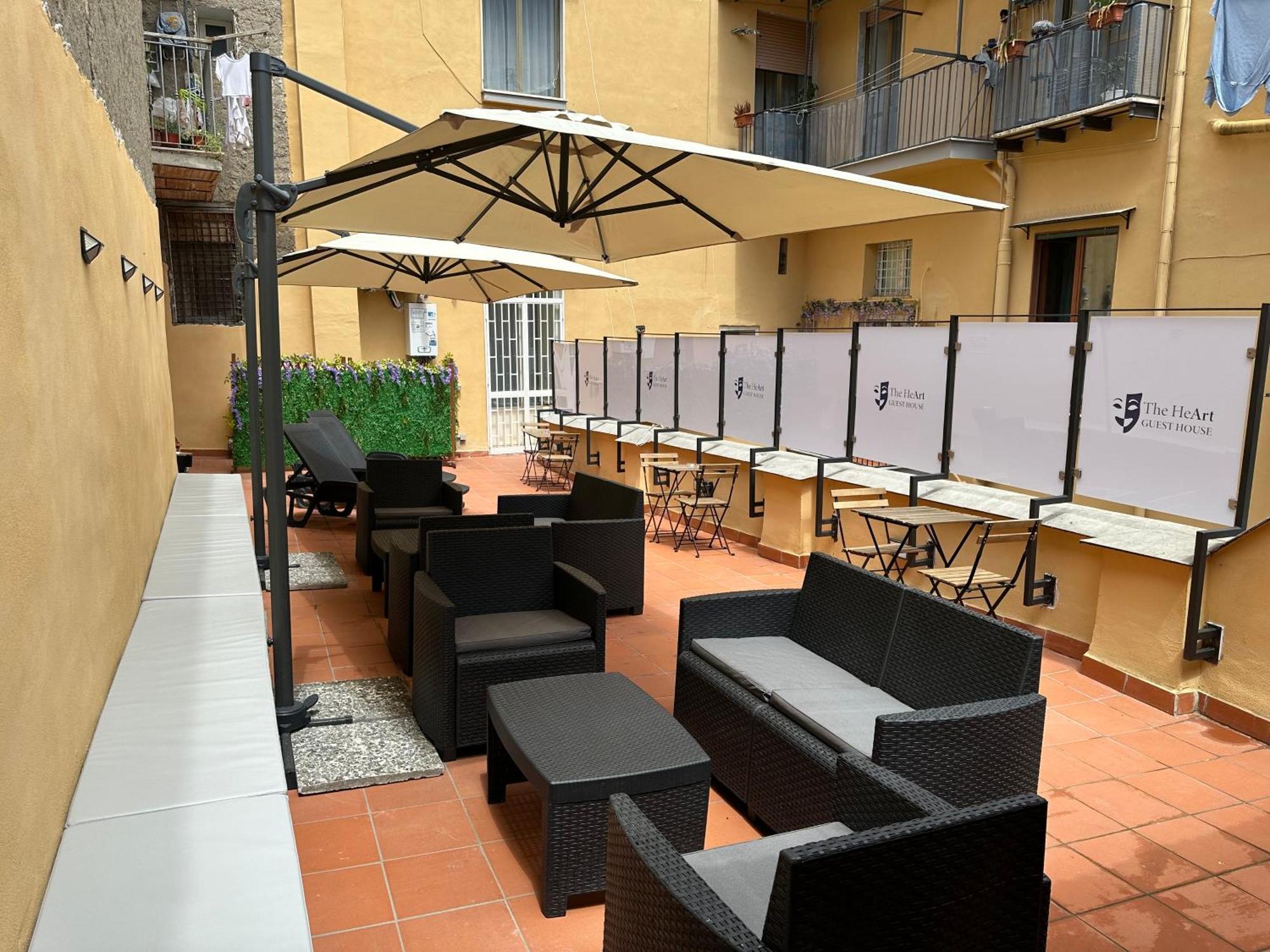 The Heart Guest House Napoli Dış mekan fotoğraf