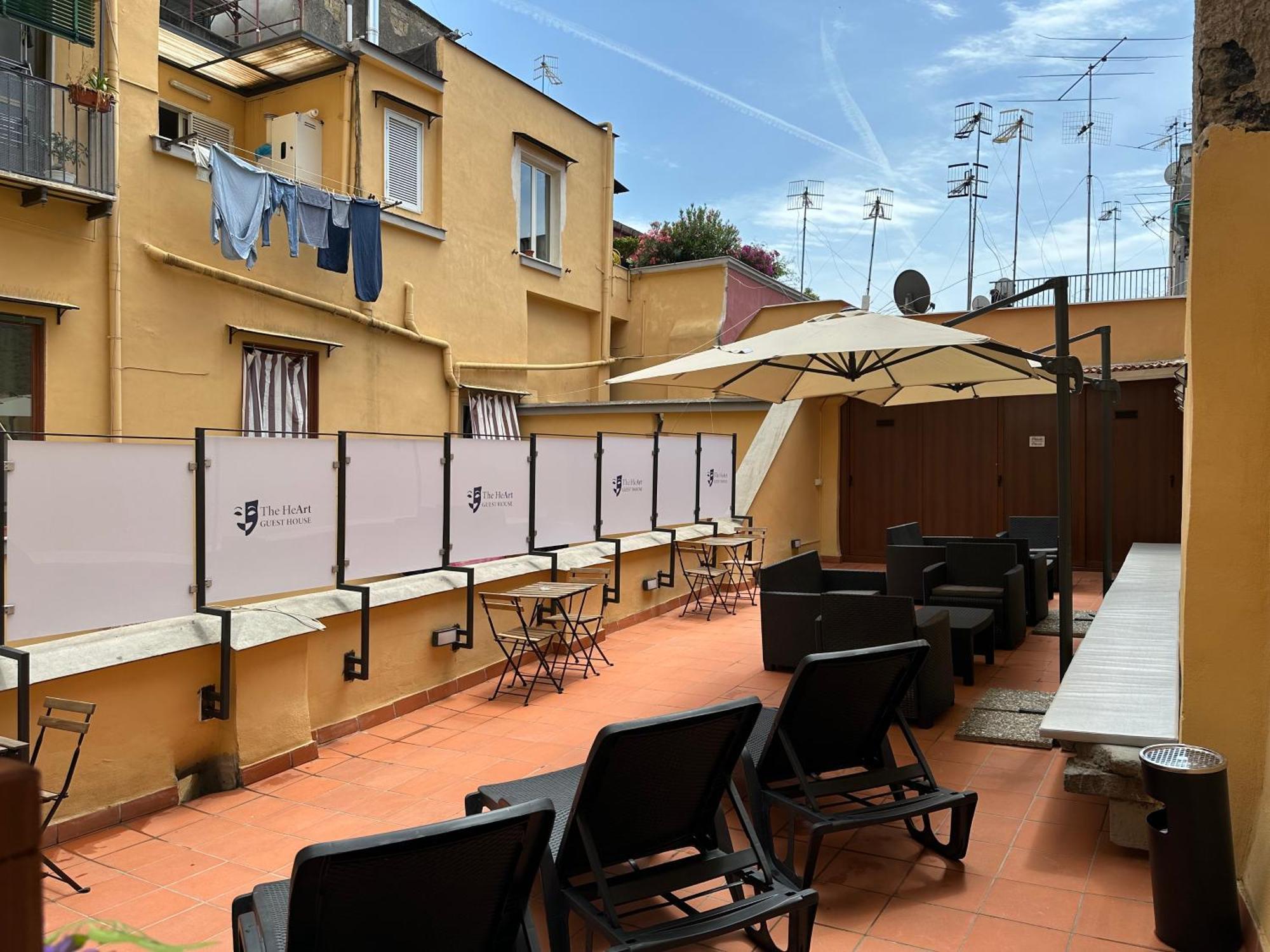 The Heart Guest House Napoli Dış mekan fotoğraf